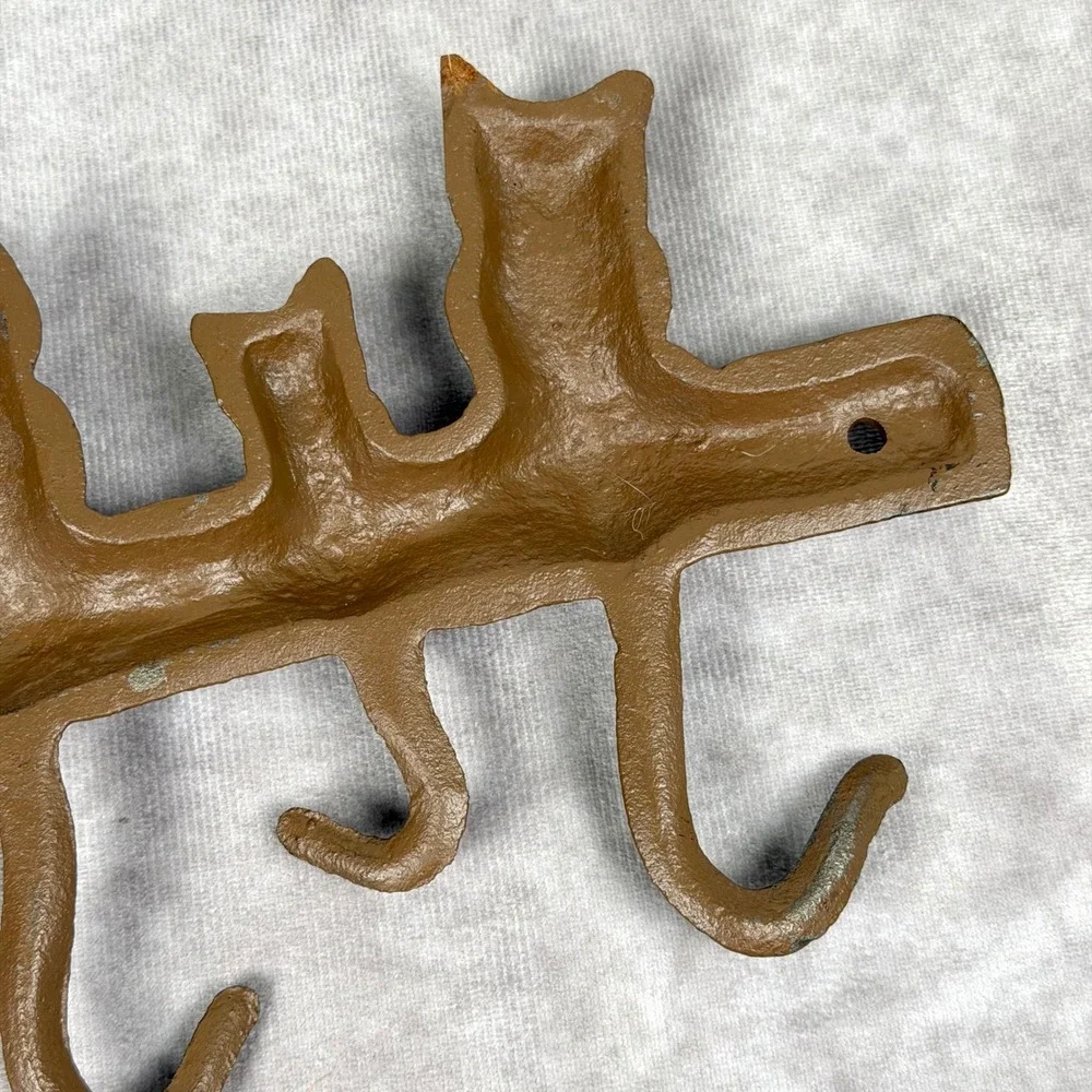 Cast Iron Cat Tail Wall Hook Rack 7 Hooks Rustic Brown Metal Key Leash Holder